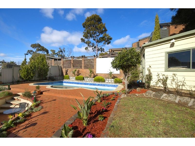 819 Old Calder Hwy, Keilor VIC 3036