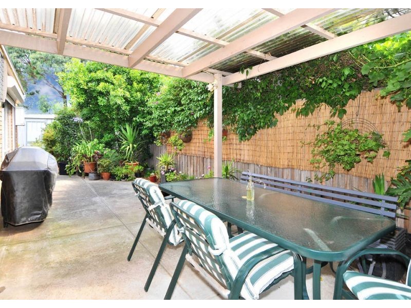 5 Rachel Court, Sydenham VIC 3037