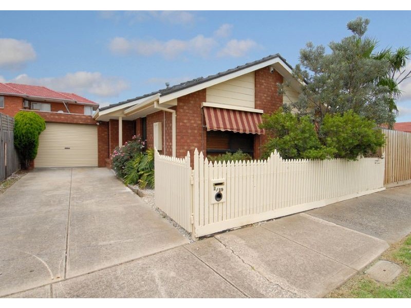 2/29 Swindon Crescent, Keilor Downs VIC 3038