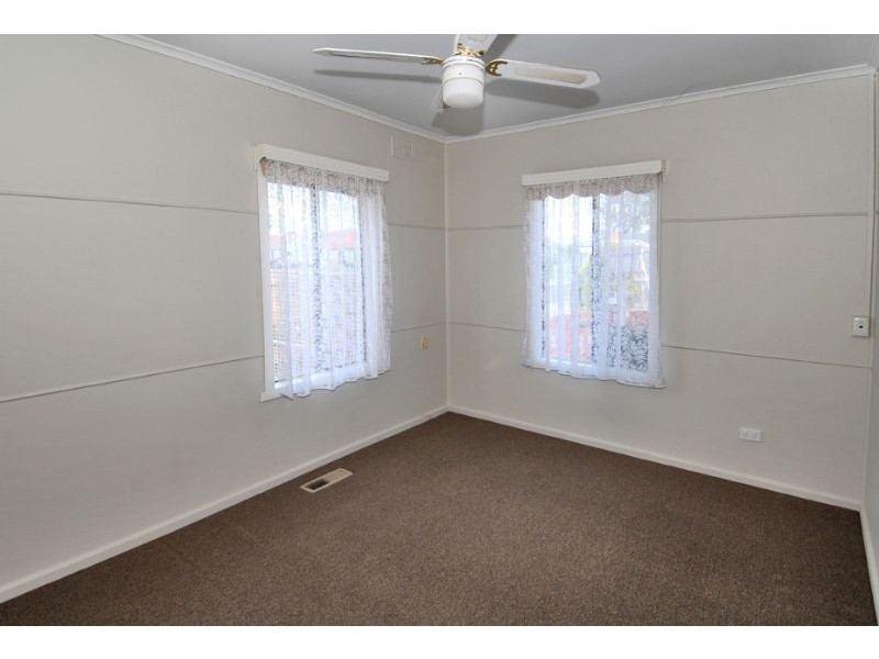 26 Welwyn Parade, Deer Park VIC 3023