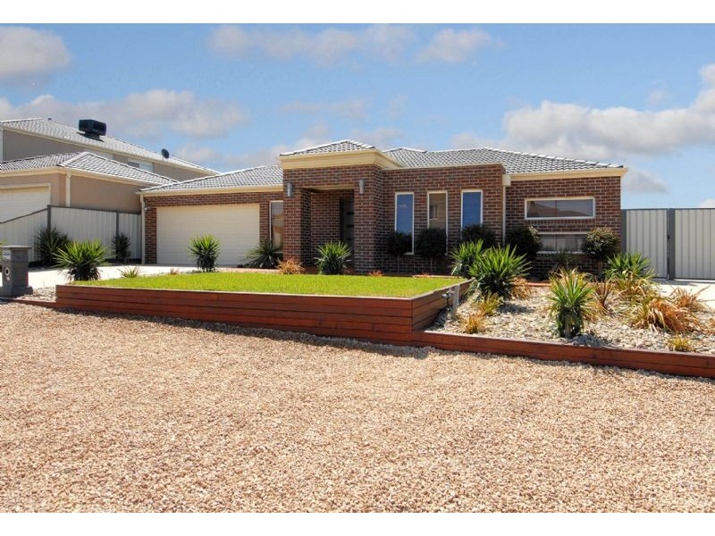 13 Salisbury Court, Hillside VIC 3037