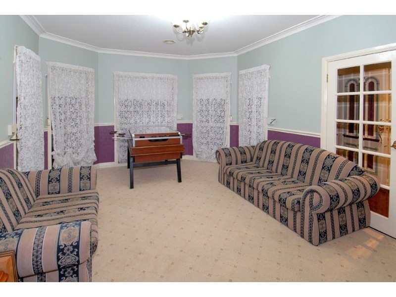 12 Penshurst Court, Hillside VIC 3037