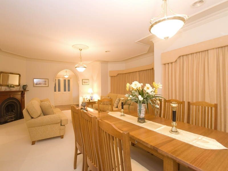 12 The Regency, Hillside VIC 3037