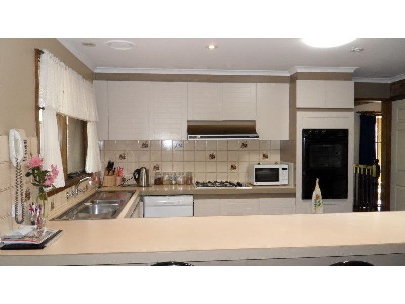 69 Apollo Road, Taylors Lakes VIC 3038