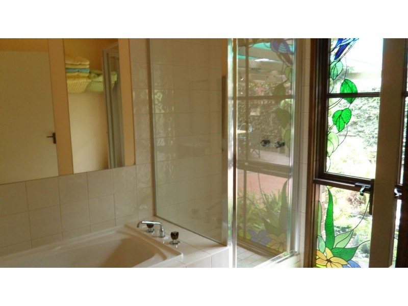 69 Apollo Road, Taylors Lakes VIC 3038