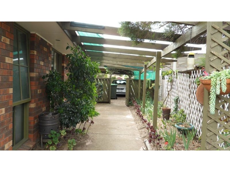 69 Apollo Road, Taylors Lakes VIC 3038