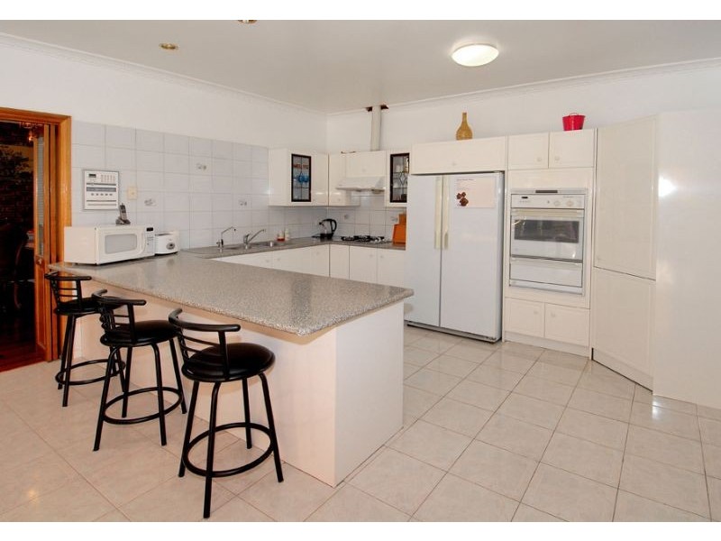 66 Australia Drive, Taylors Lakes VIC 3038