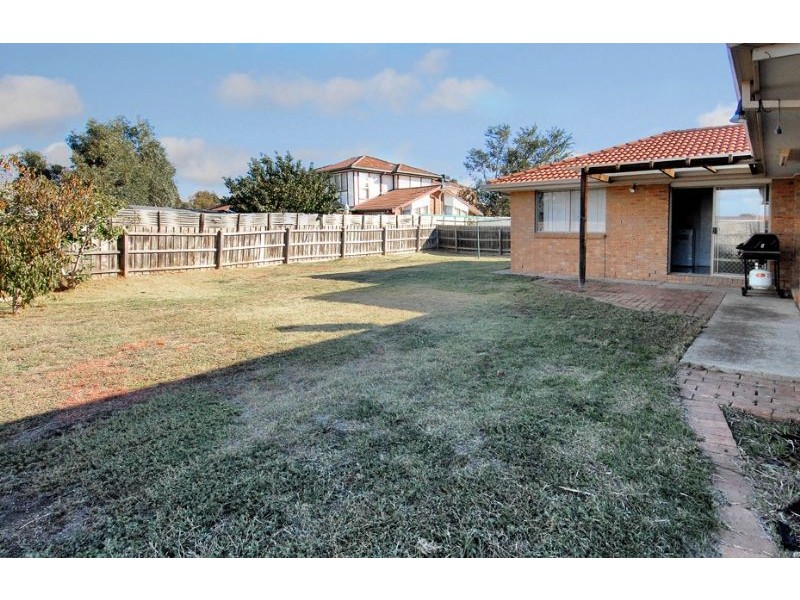 34 Chris Court, Hillside VIC 3037