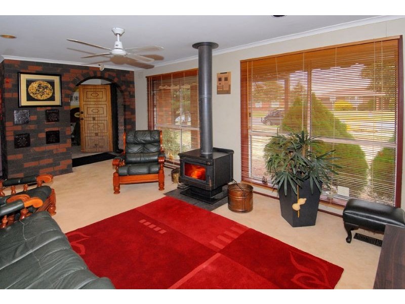 30 Tarella Drive, Keilor Downs VIC 3038