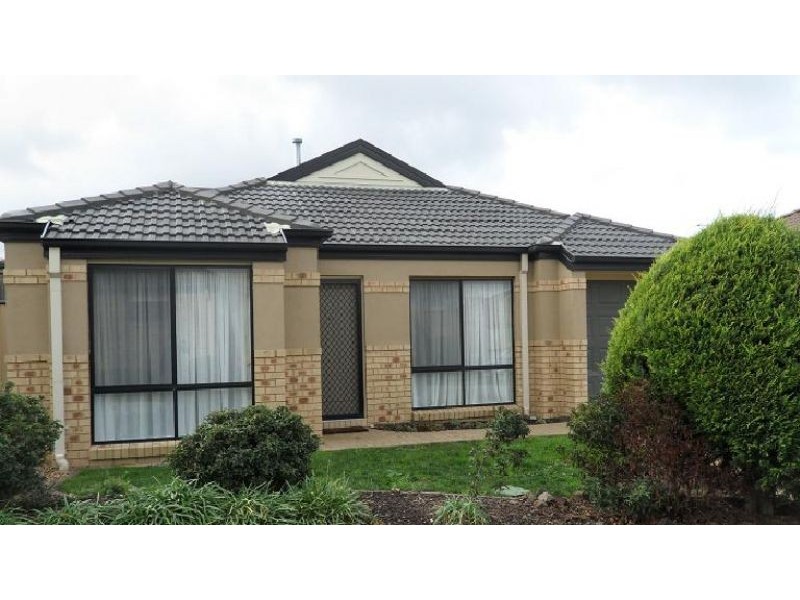 25 Mathisen Terrace, Hillside VIC 3037