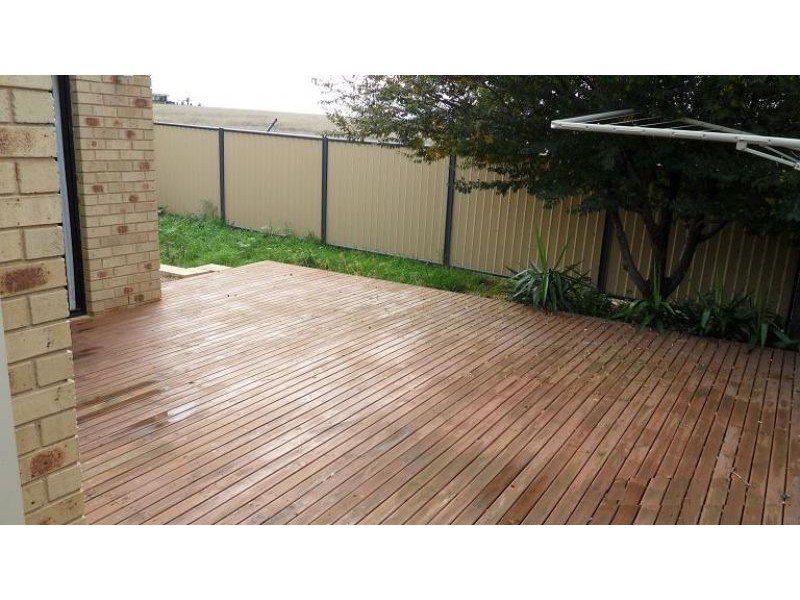 25 Mathisen Terrace, Hillside VIC 3037