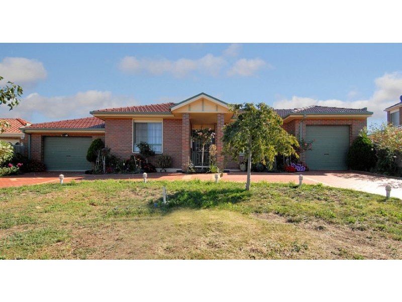 19 Imperial Court, Hillside VIC 3037