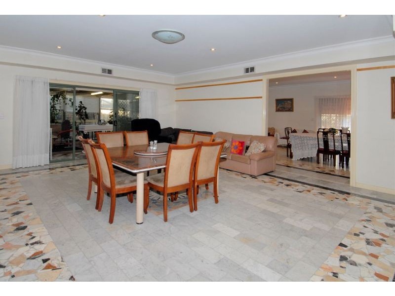 19 Imperial Court, Hillside VIC 3037