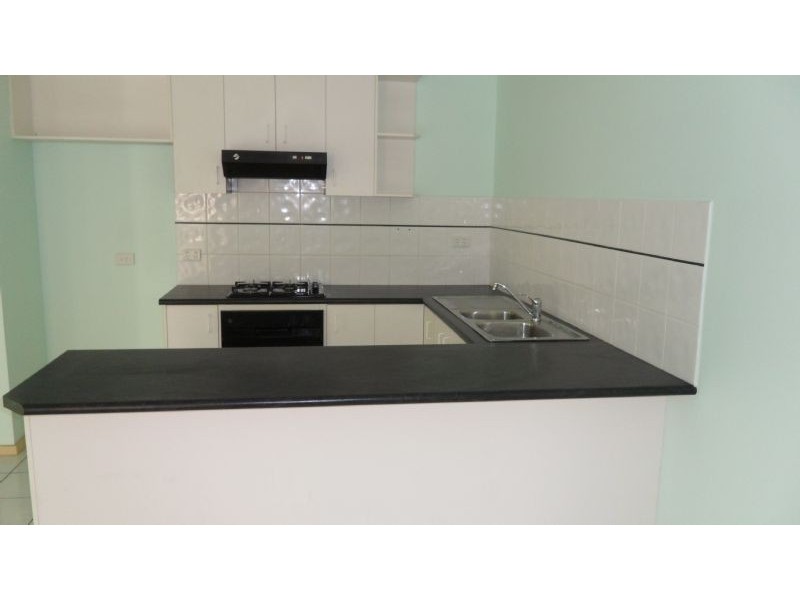 4 Village Avenue, Taylors Lakes VIC 3038