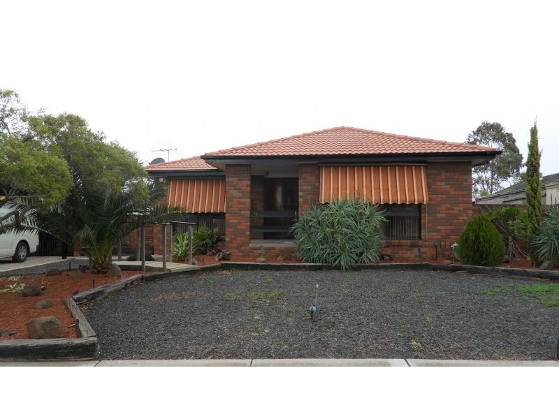 12 Sherbrooke Crescent, Taylors Lakes VIC 3038