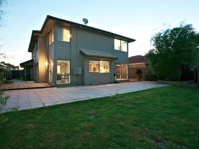 17 Turin Place, Keilor Lodge VIC 3038