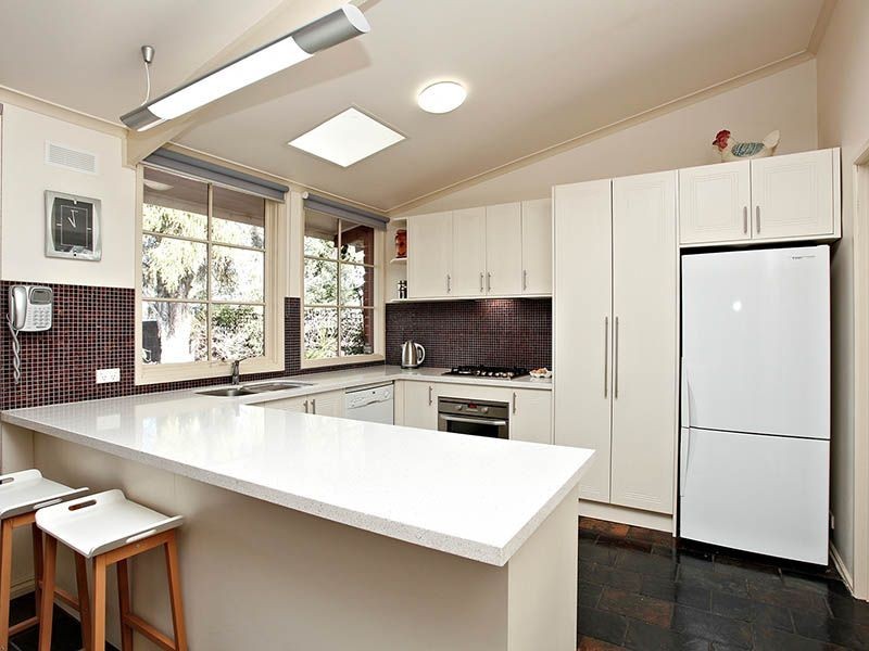 15 Medina Road, Keilor Downs VIC 3038