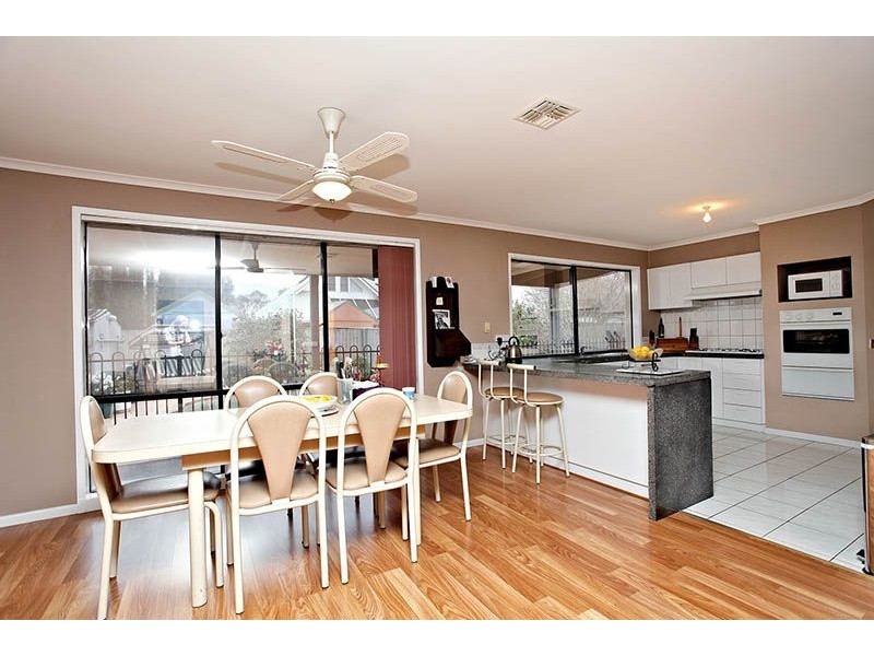 6 Mazzei Way, Sydenham VIC 3037