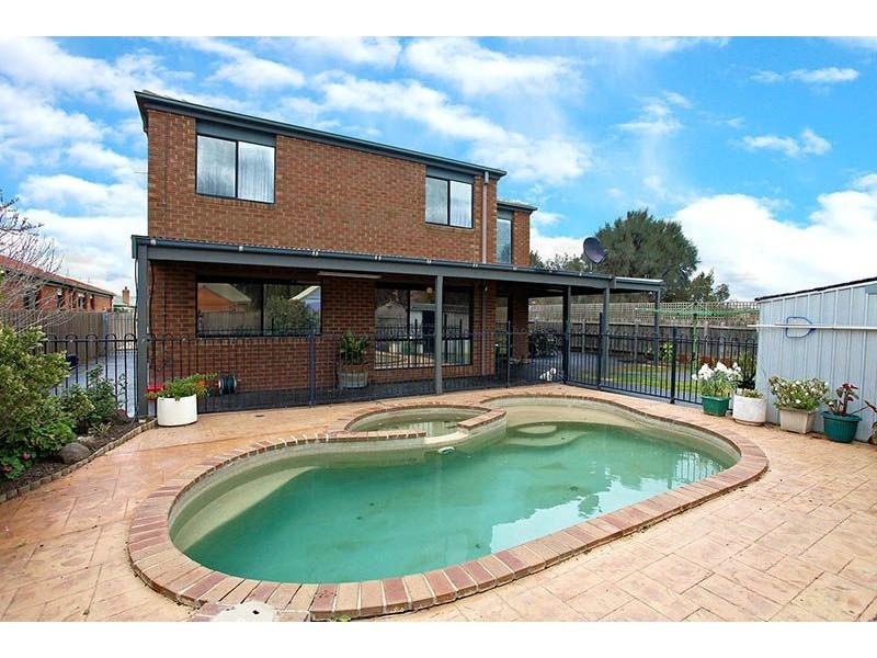 6 Mazzei Way, Sydenham VIC 3037