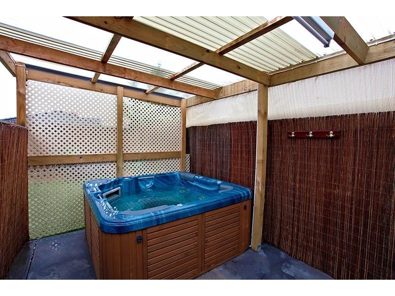 1/8 Timele Drive, Hillside VIC 3037