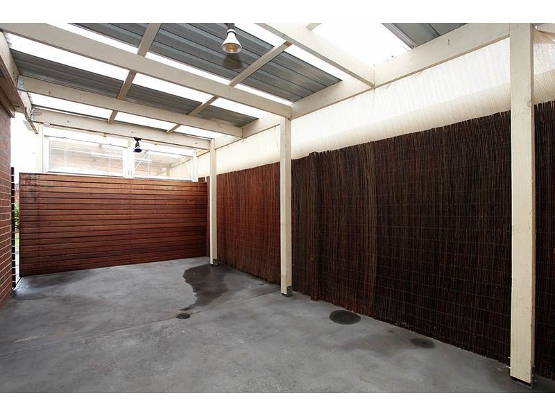 1/8 Timele Drive, Hillside VIC 3037