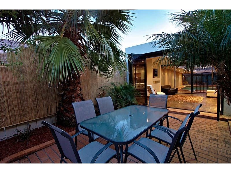 29 Aldershot Drive, Keilor Downs VIC 3038