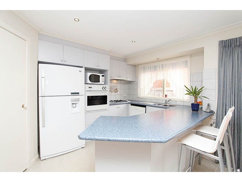 13 Moonlight Terrace, Sydenham VIC 3037