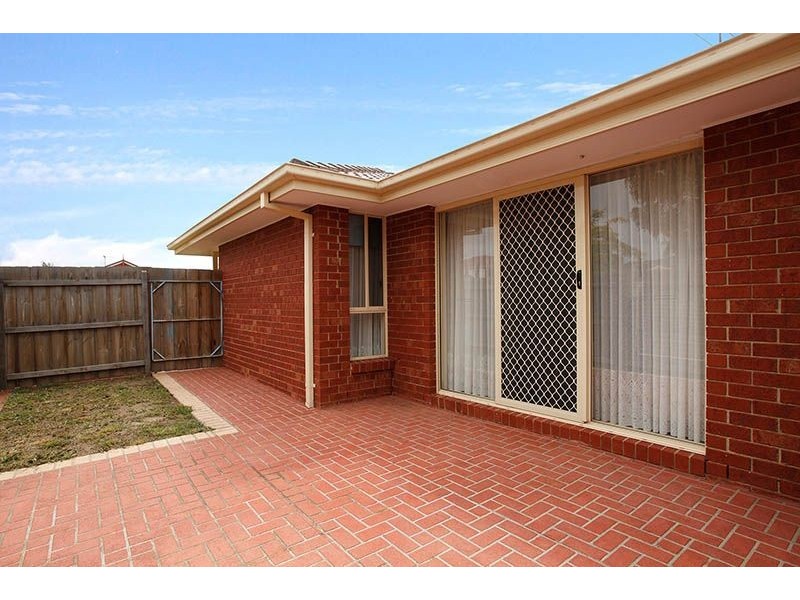 13 Moonlight Terrace, Sydenham VIC 3037
