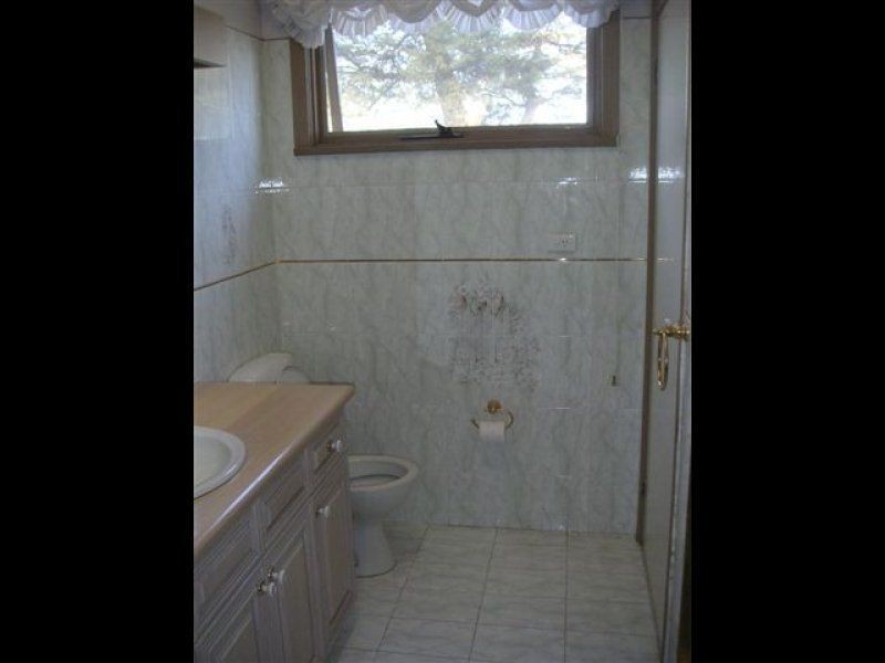 318 Faulkners Road, Rockbank VIC 3335