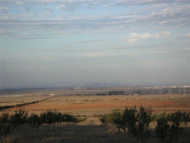 318 Faulkners Road, Rockbank VIC 3335