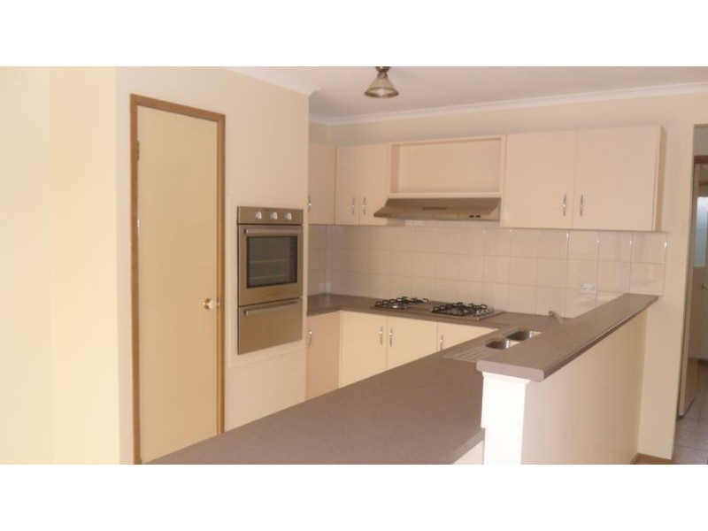 3 Cobb Junction, Sydenham VIC 3037