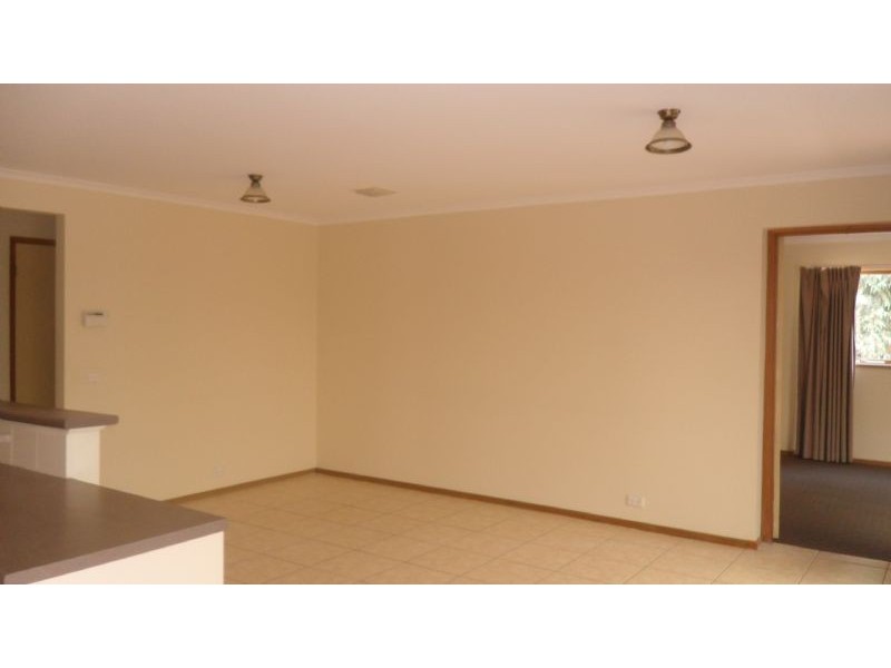 3 Cobb Junction, Sydenham VIC 3037