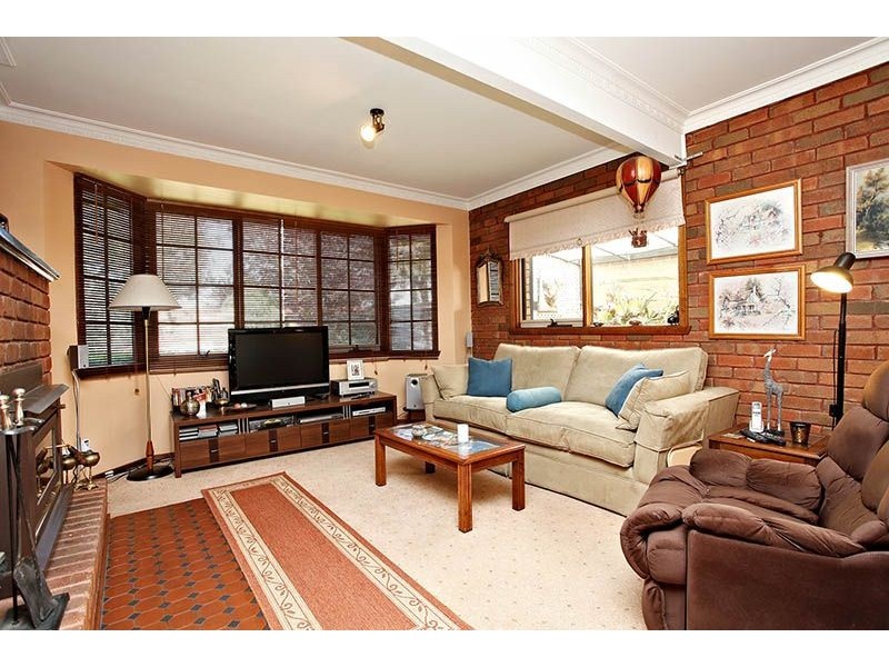 48 Lady Nelson Way, Taylors Lakes VIC 3038