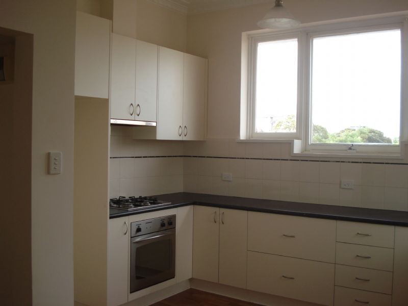 147 Balaclava Rd, Caulfield North VIC 3161