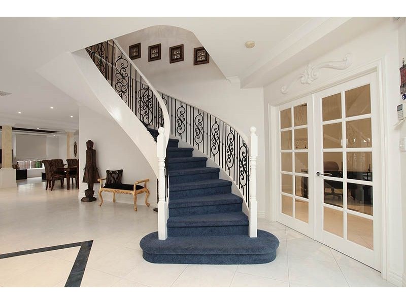 1 Perceval Crescent, Taylors Lakes VIC 3038