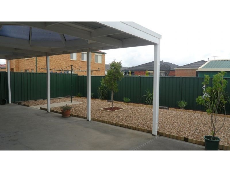 10 Klim Place, Burnside VIC 3023