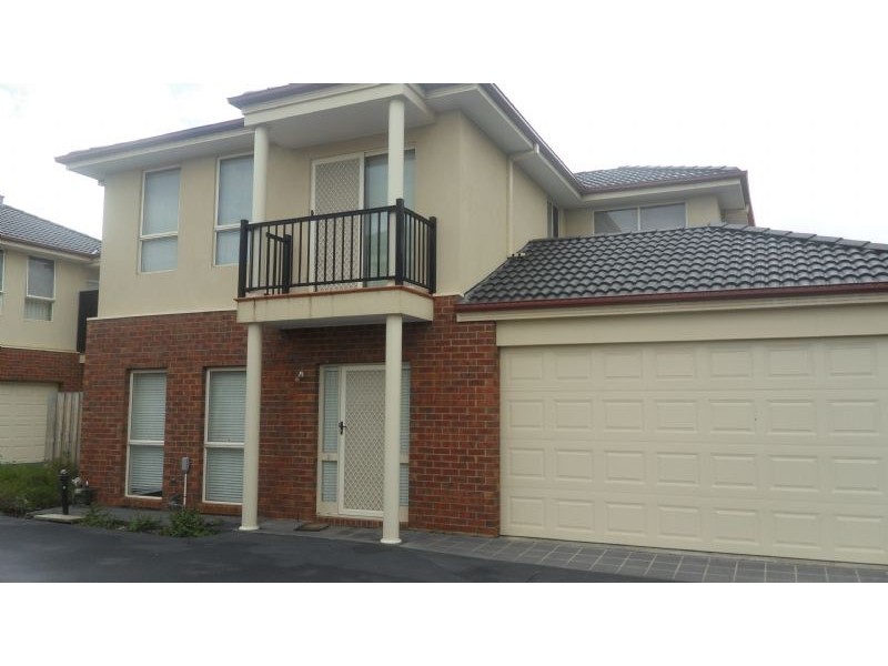 2A Thorogood Court, Taylors Lakes VIC 3038