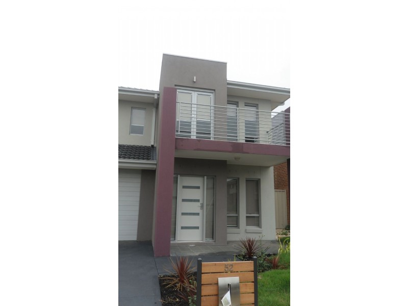 52 College Road, Caroline Springs VIC 3023