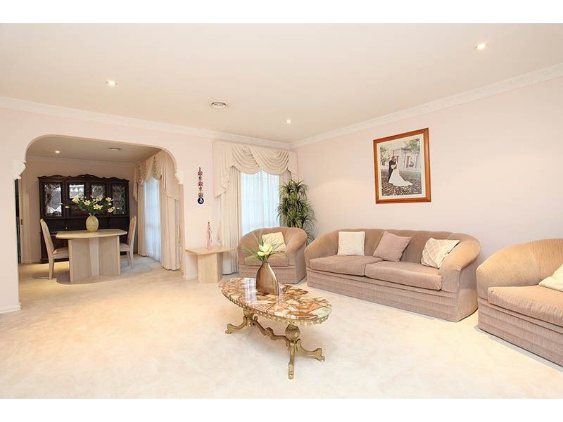 80 Delbridge drive, Sydenham VIC 3037