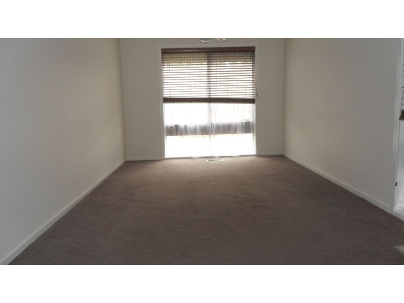 3 Hammersley Court, Taylors Lakes VIC 3038