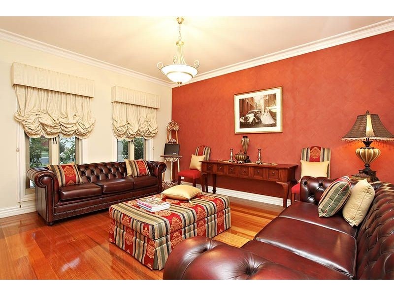 42 McCubbin Drive, Taylors Lakes VIC 3038