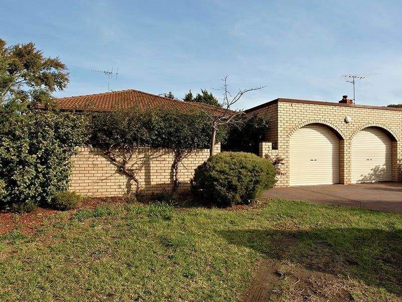 3 Wyperfeld Avenue, Taylors Lakes VIC 3038