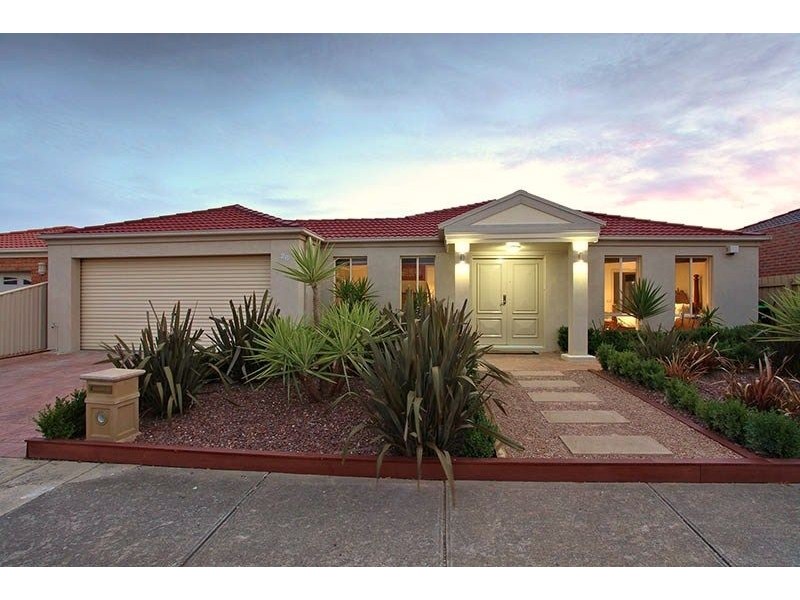 26 Kelland Avenue, Hillside VIC 3037