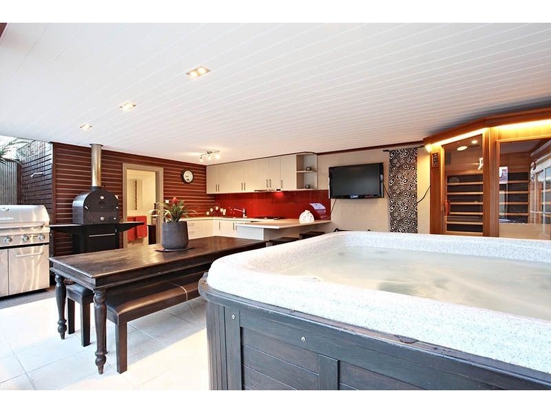 26 Kelland Avenue, Hillside VIC 3037