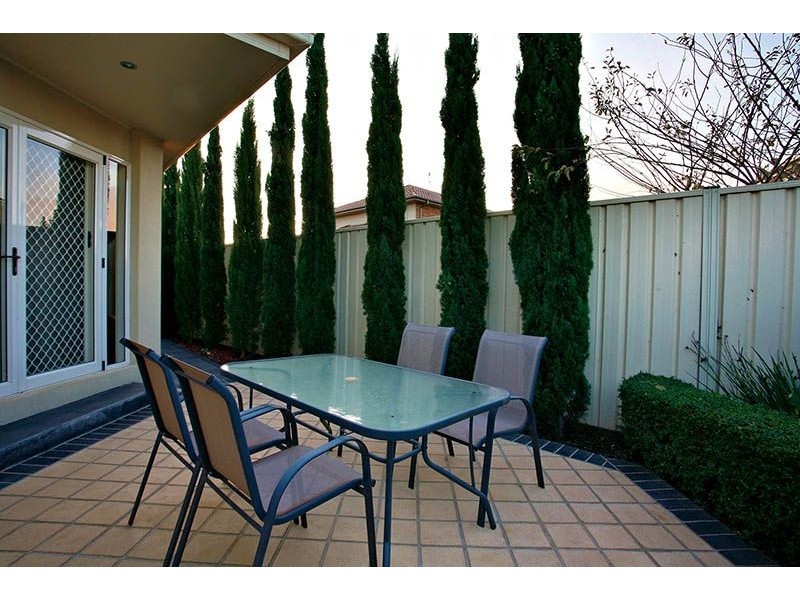 10 Salvana Court, Taylors Lakes VIC 3038