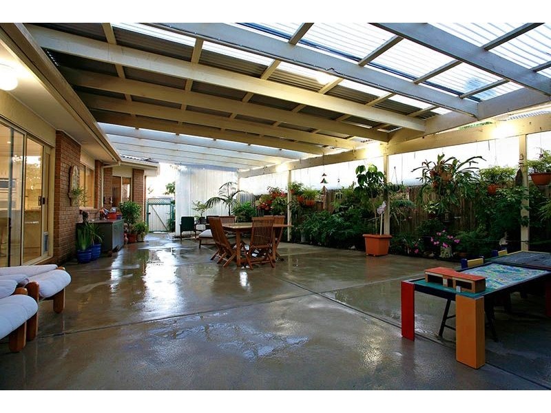 7 Cadrona Court, Hillside VIC 3037