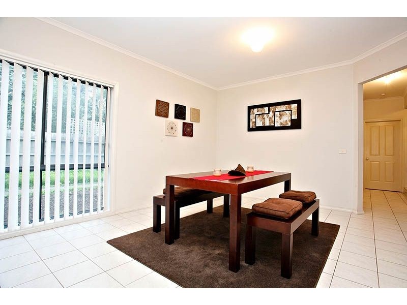 51 McCubbin Drive, Taylors Lakes VIC 3038