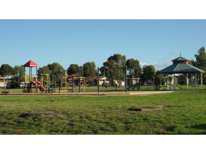 2D Orchid Square, Sydenham VIC 3037