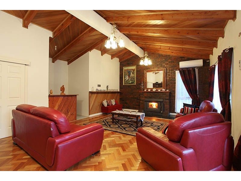 4 Tiffany Court, Keilor VIC 3036