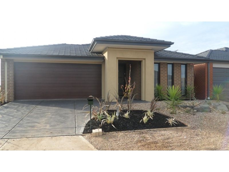 22 Carissa Road, Brookfield VIC 3338